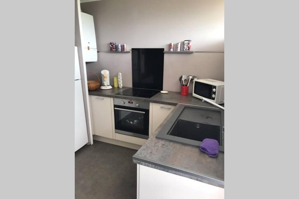 Bel Appartement Avec Vue Et Parking Prive Béziers Zewnętrze zdjęcie