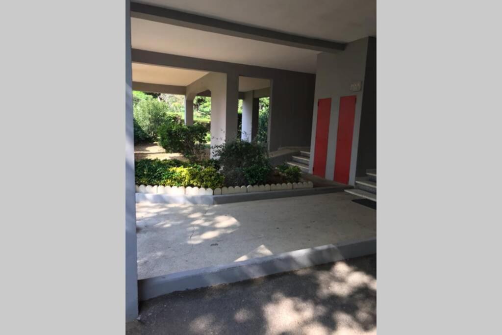 Bel Appartement Avec Vue Et Parking Prive Béziers Zewnętrze zdjęcie